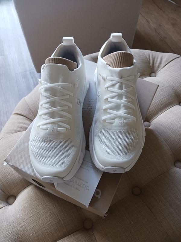 Customer carousel item 1.