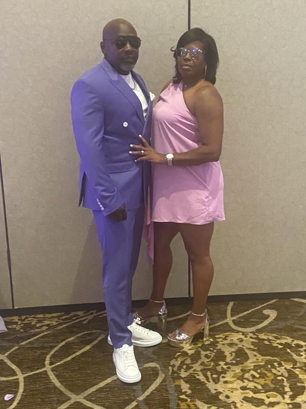 Poeny & Silver wedding ready!