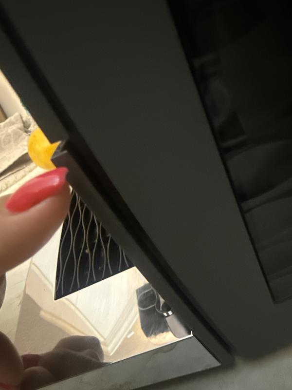 Customer carousel item 3.