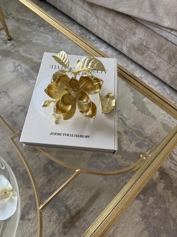 Customer carousel item 1.