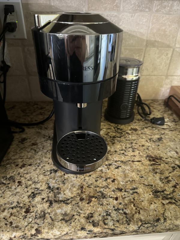 Adjustable cup rest for different size coffees. Slim design takes minimal space