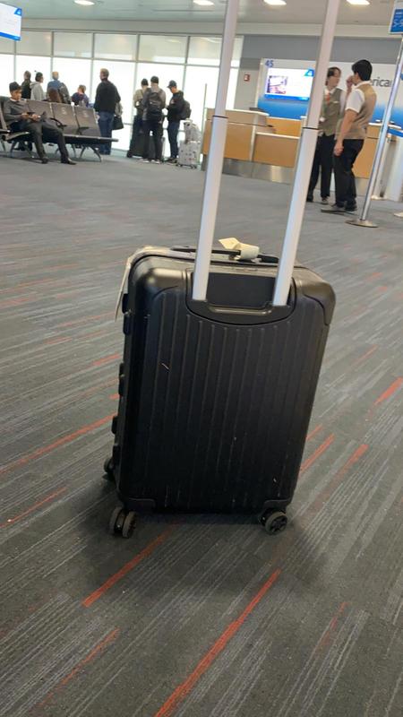 Nice long handle for easy maneuverability