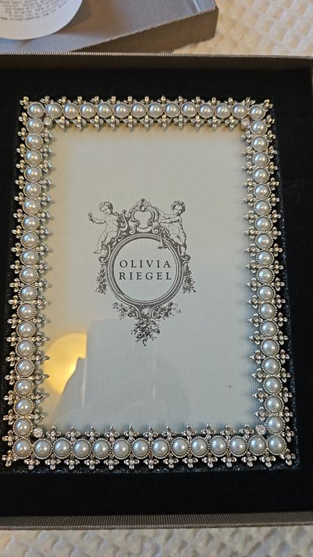 Crystal & Pearl Frame