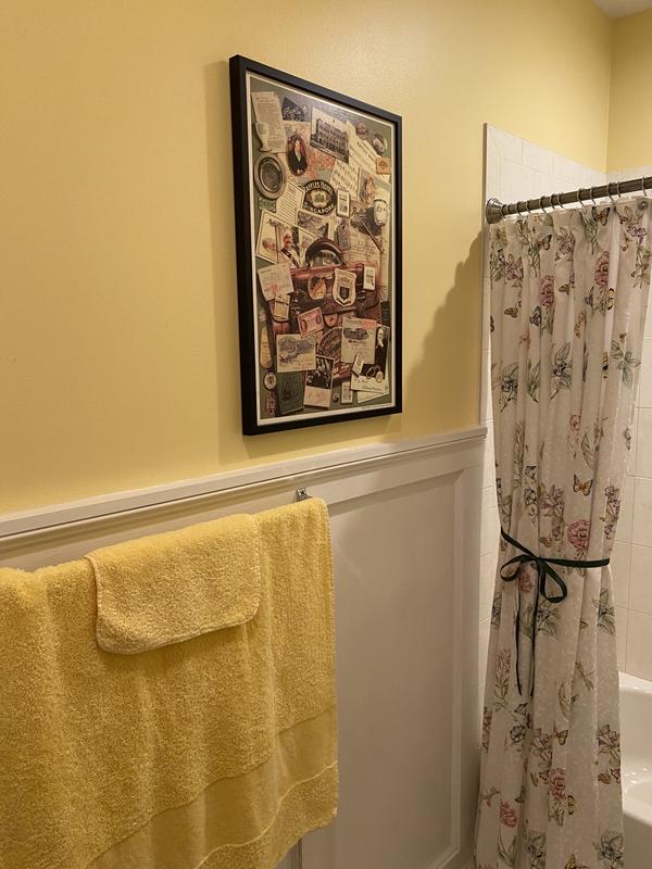 Super Line Towels - 100% Exclusive