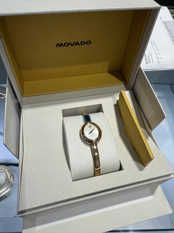 Customer carousel item 1.