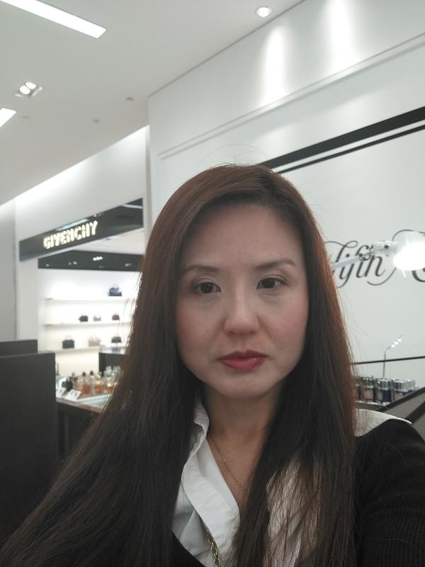 Customer carousel item 1.