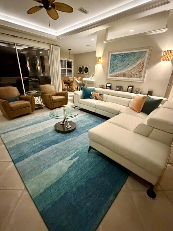 Customer carousel item 1.