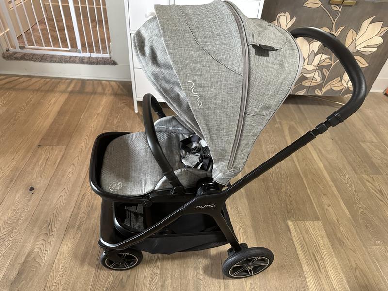 Customer carousel item 1.