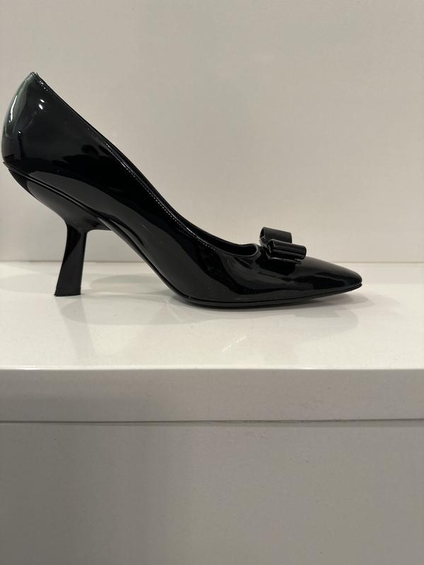 Ferragamo PUMPS＆HEELS WOMAN ANZ 85 Ferragamo Women's ANZ 85 Pointed Toe High Heel Pumps