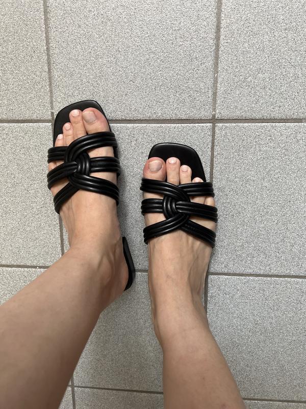 【LA MER MA MAISON】SQUARE SANDAL LA MER MA MAISON】SQUARE SANDAL Square Heeled Sandals