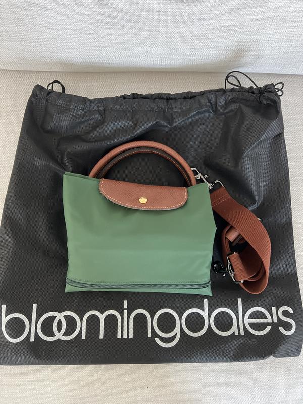 Customer carousel item 1.