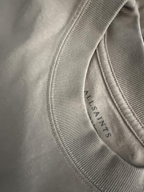 Customer carousel item 4.