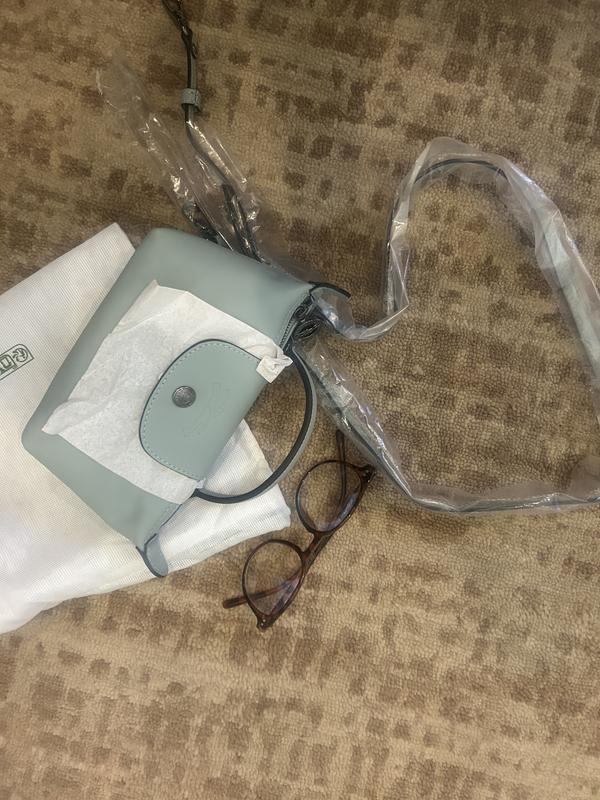 Customer carousel item 3.