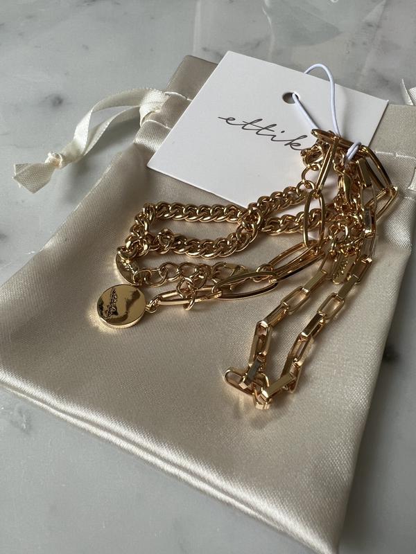 Wardrobe Staple Bracelet Set