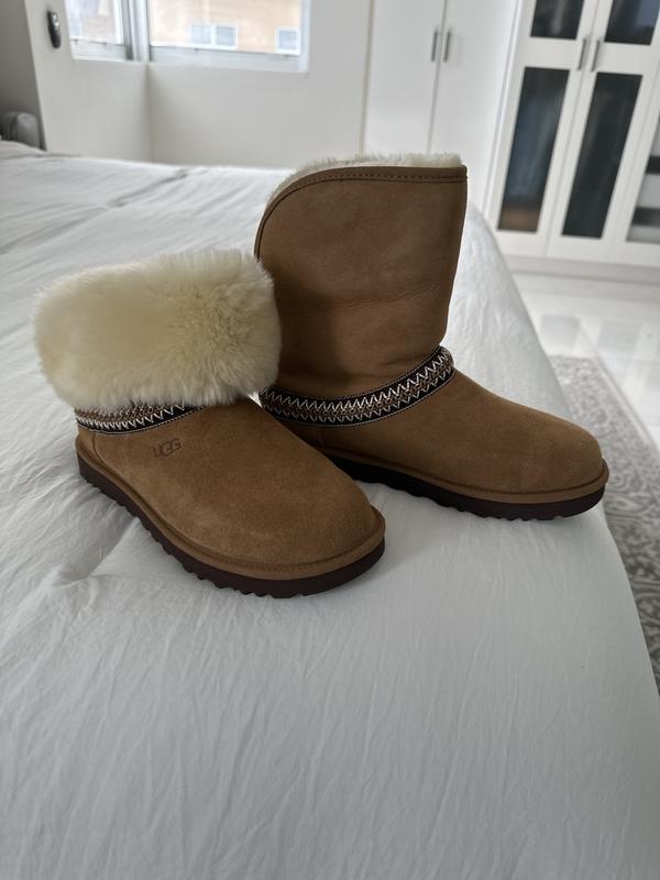 UGG® Women's Classic Short Crescent Boots - Macy's