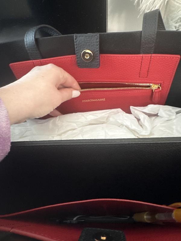 Customer carousel item 3.