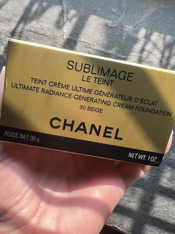 新品☆CHANEL　SUBLIMAGE　10 BEIGE SUBLIMAGE L'ESSENCE DE TEINT Ultimate Radiance-Generating