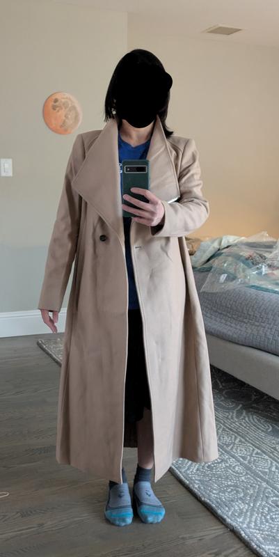 Without belt, open coat