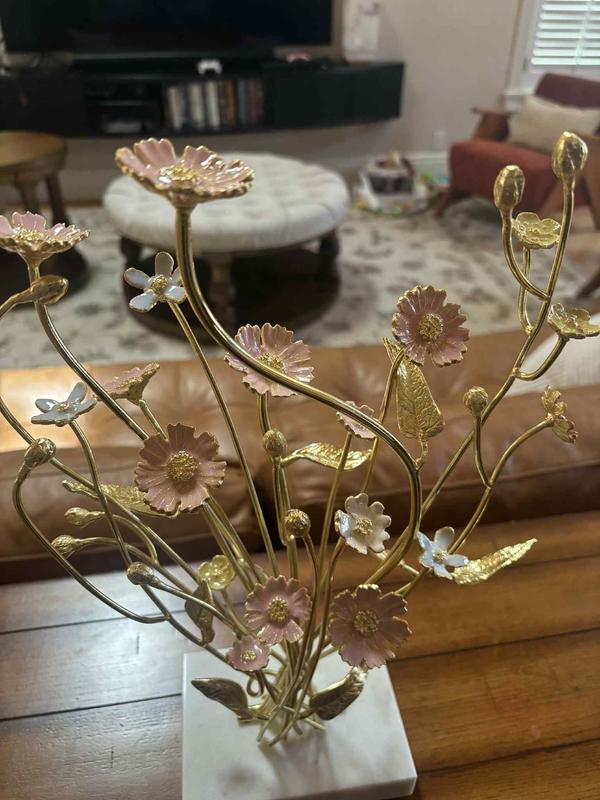 Customer carousel item 1.