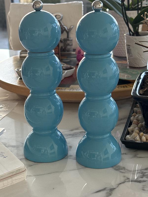 Bobbin Lacquered Salt or Pepper Mill Grinder
