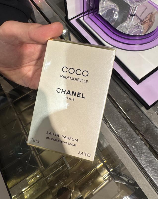 Beautiful packing and bottle