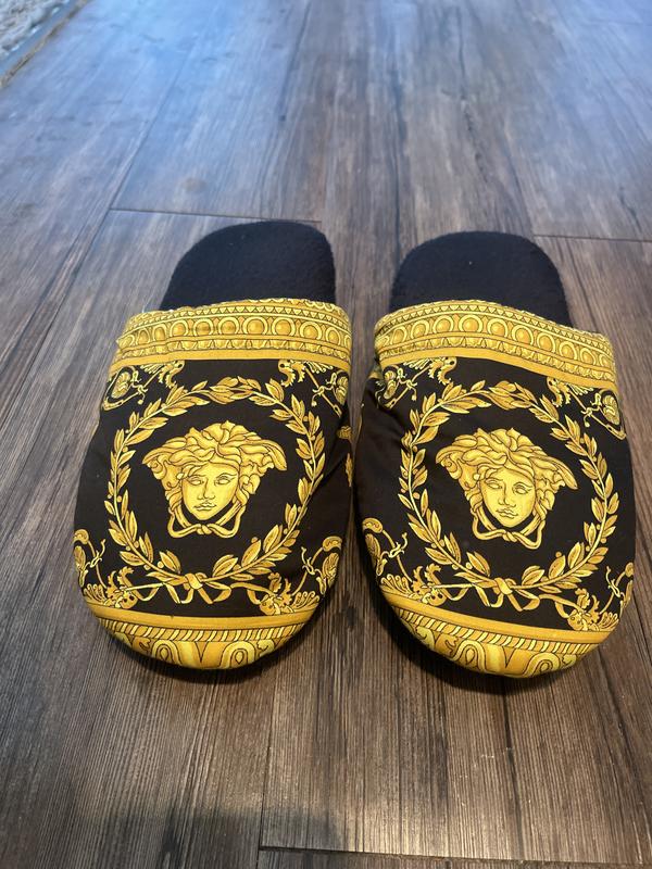 I was able to buy a robe and slides and my mom a red versace robe with all the discount and store credit i love You God thank you bloomys and I cant thank God enough