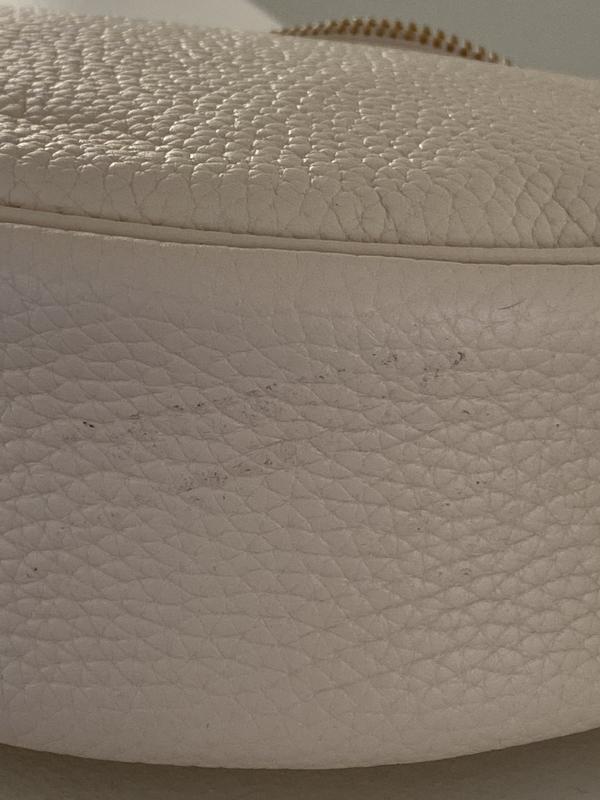 Not rated 5⭐️ because of scuffed bottom