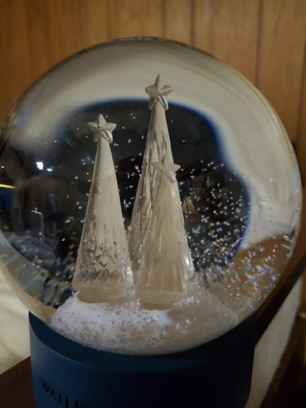 Where is the color for glitter or golden star