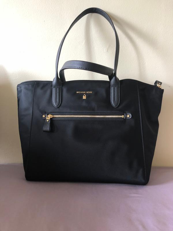 Michael kors kelsey store large nylon tote