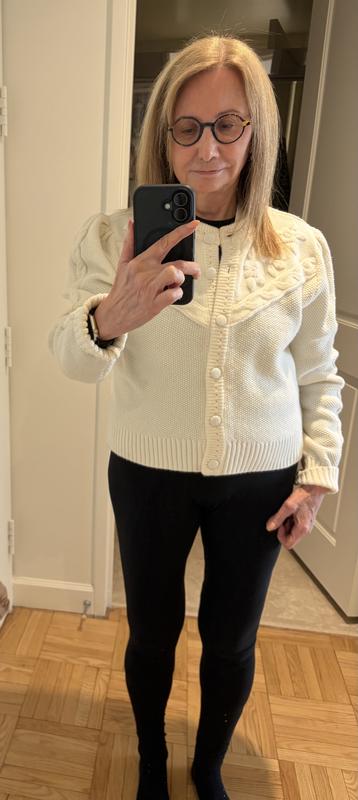 Sweater with Pilates clothes