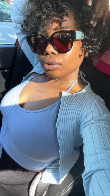 Perfect especially when wearing blue to match it all up