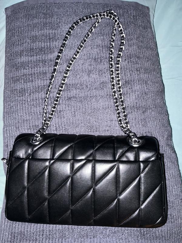 Customer carousel item 4.