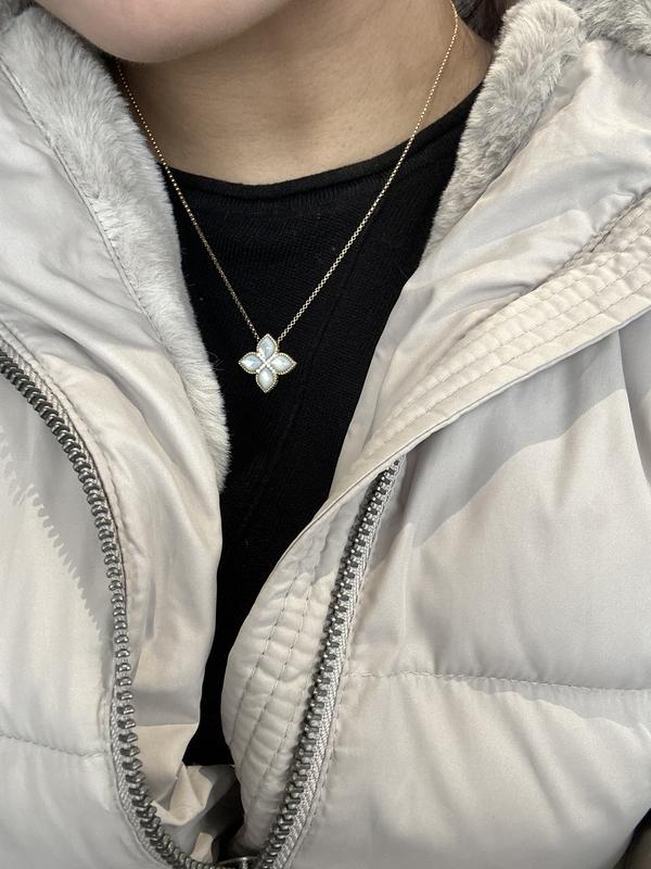 Photo from Bloomingdale's customer