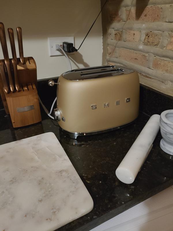 SMEG 4-Slice Toaster – Bloomingsales