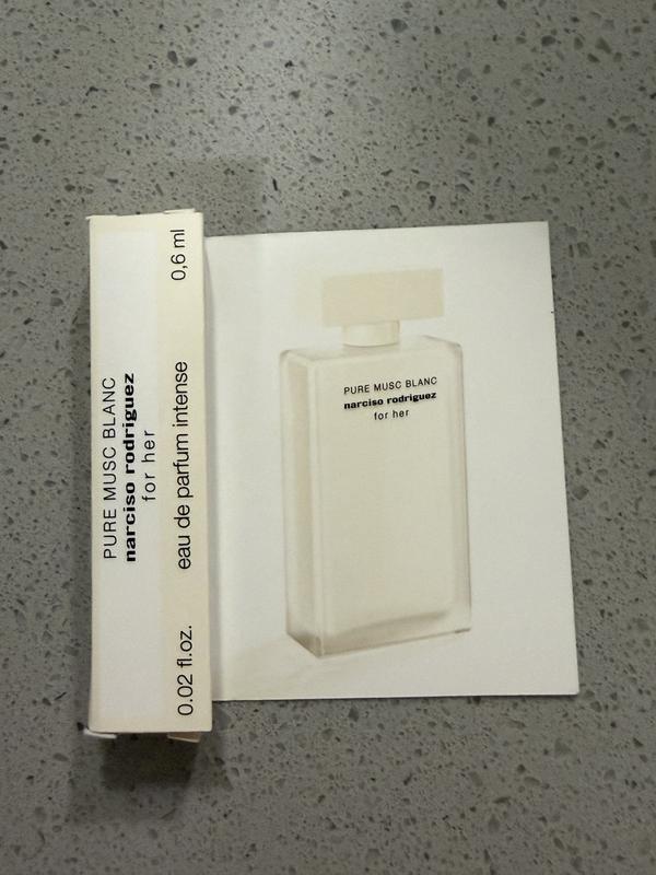 Customer carousel item 1.