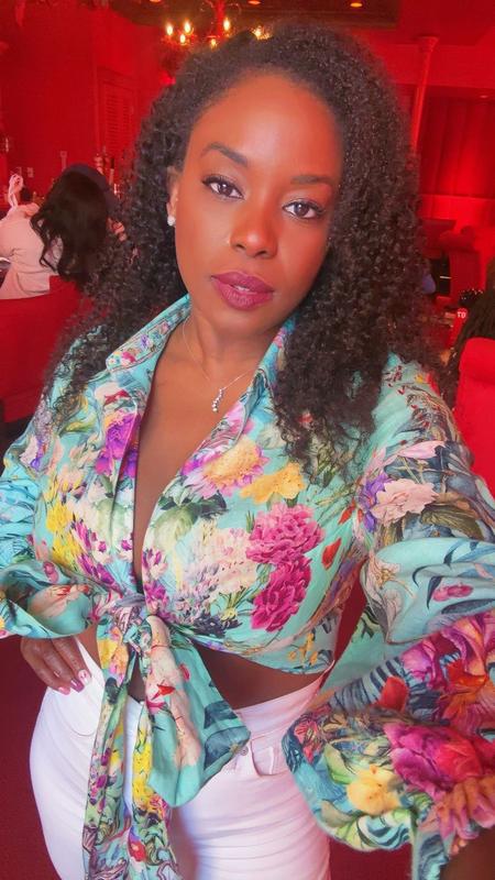 Customer carousel item 4.