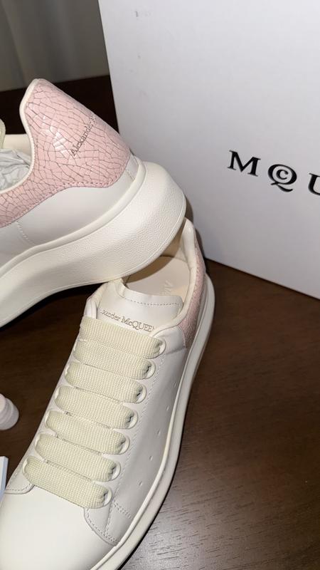Photo from Bloomingdale's customer