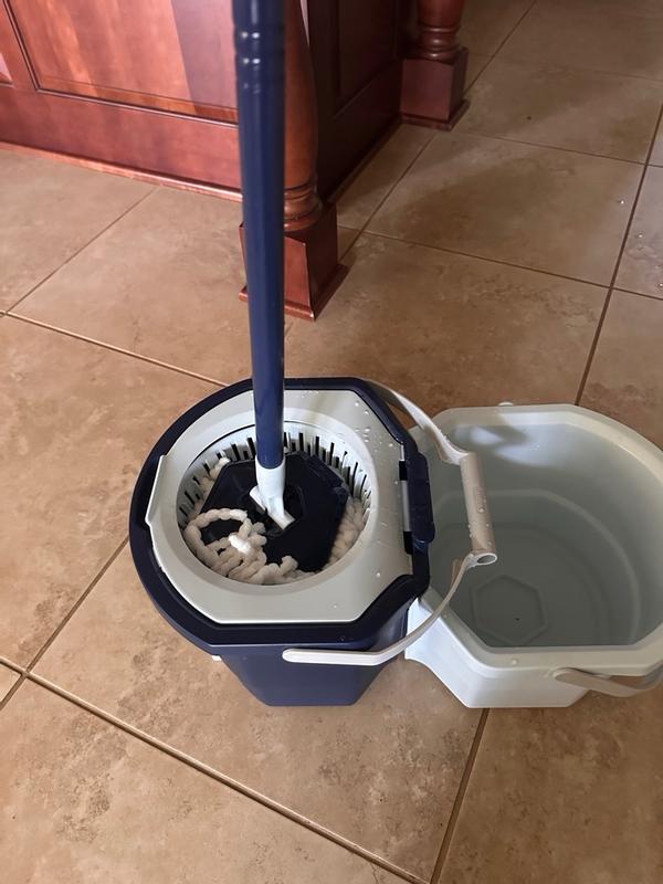 Casabella Clean Water Spin Mop Review: A microfiber mop with issues -  Reviewed