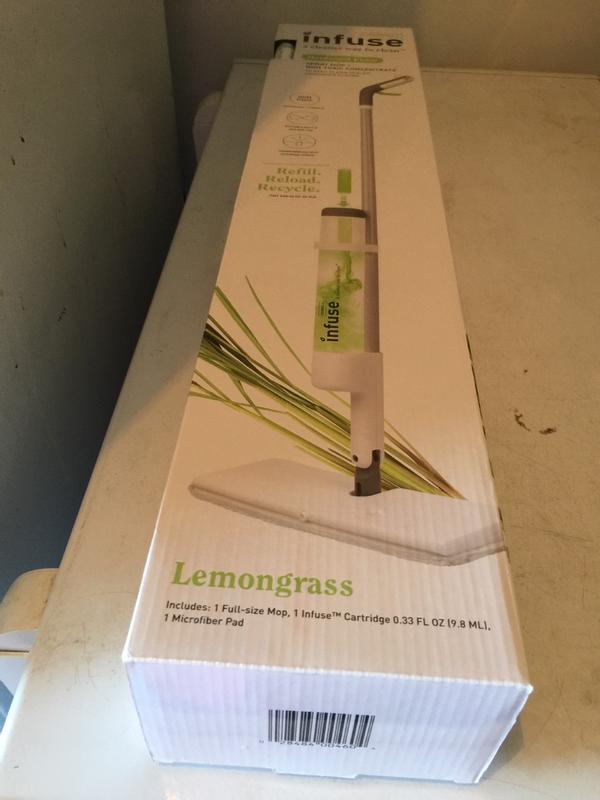 Casabella Infuse Spray Mop Kit - 1 Mop 1 Reusable Mop Pad 1 Multi-Surface Floor Cleaner Concentrate - Meyer Lemon