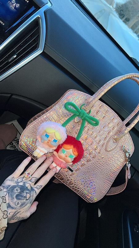 Review Thumbnail Image 0 377982630