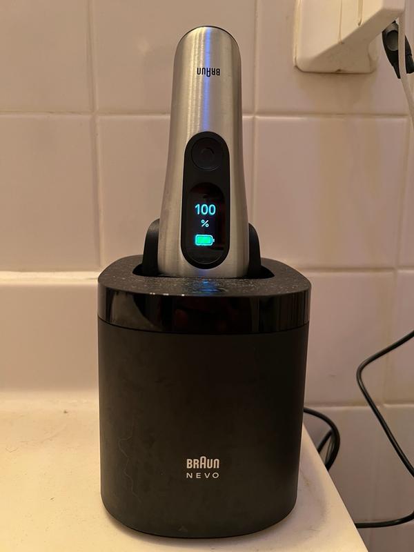 Braun NEVO 11000c Premium Men's Electric Shaver, Silver | Braun US