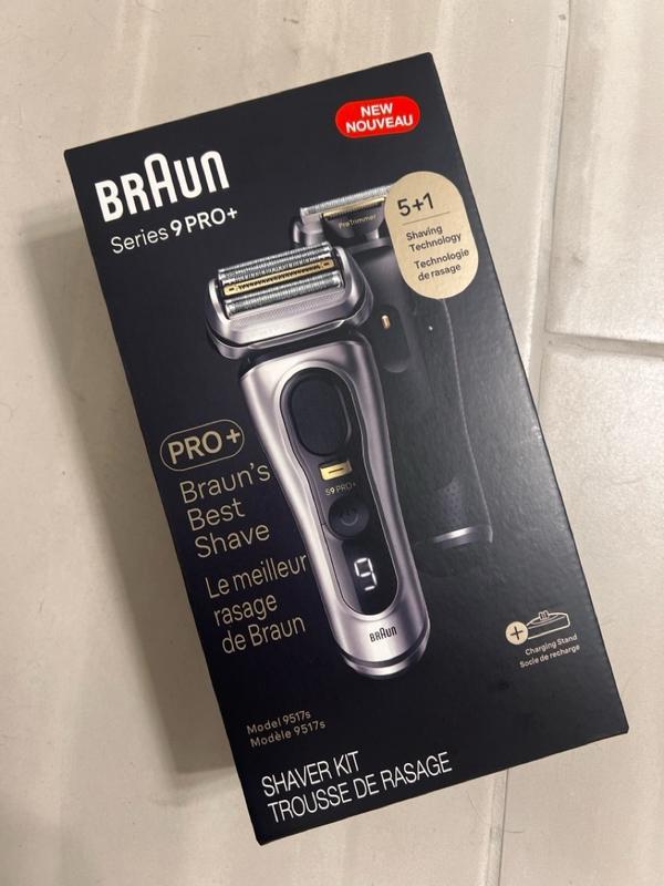 Braun Series 9 Pro+ 9586cc-V 新品　③ Amazon.com: Braun Series 9 PRO+ Electric Shaver, Shaving Kit