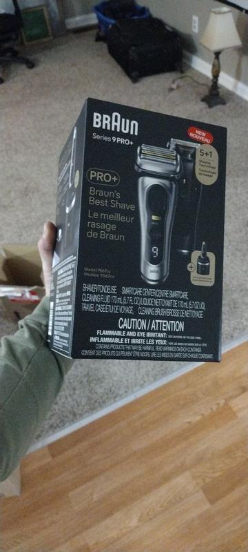 Braun Series 9 Pro+ 9586cc-V 新品　③ Amazon.com: Braun Series 9 PRO+ Electric Shaver, Shaving Kit