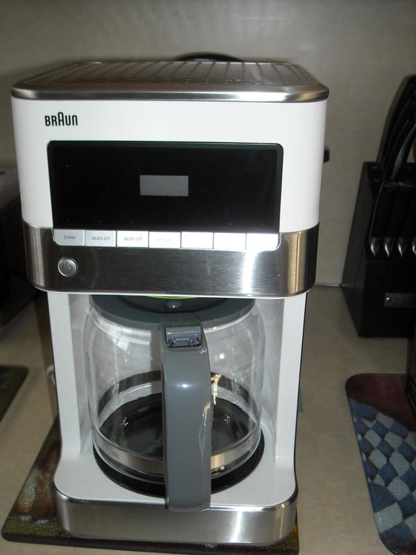 Braun BrewSense 12-cup Programmable KF7000BK Coffee Maker Review - Consumer  Reports