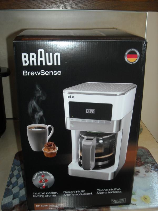 Braun BrewSense 12-Cup Drip Coffee Maker in Stainless Steel/White