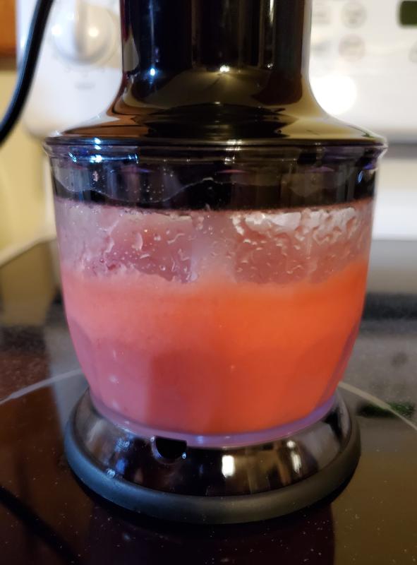 Braun MultiQuick Immersion Hand Blender making a icy smoothie!