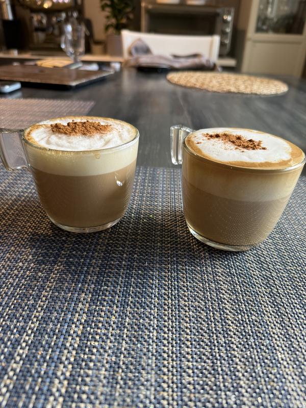 Customer carousel item 5.