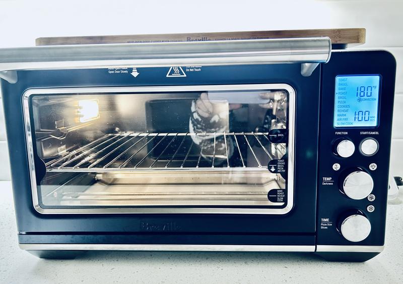 Love the colour and the interior light!!!