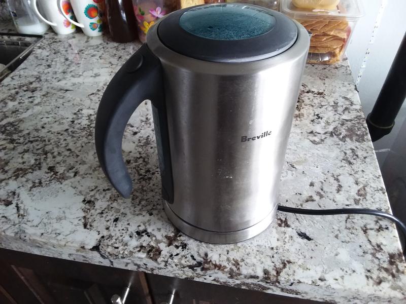 New Breville Stainless Steel/Plastic Soft Top Pure Kettle / Auto