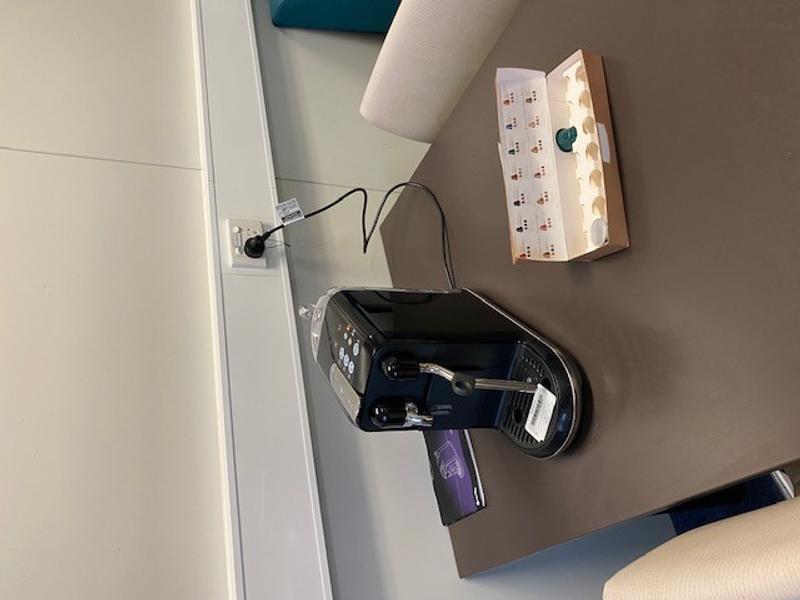 So happy with Creastista that i upgraded it in 2 days. I have never enjoyed cofee this much. Ease of use makes it a joy. I was spending heaps on takeaway coffee but since the purchase havent spent a dime on taleaway coffee. Good build quality.